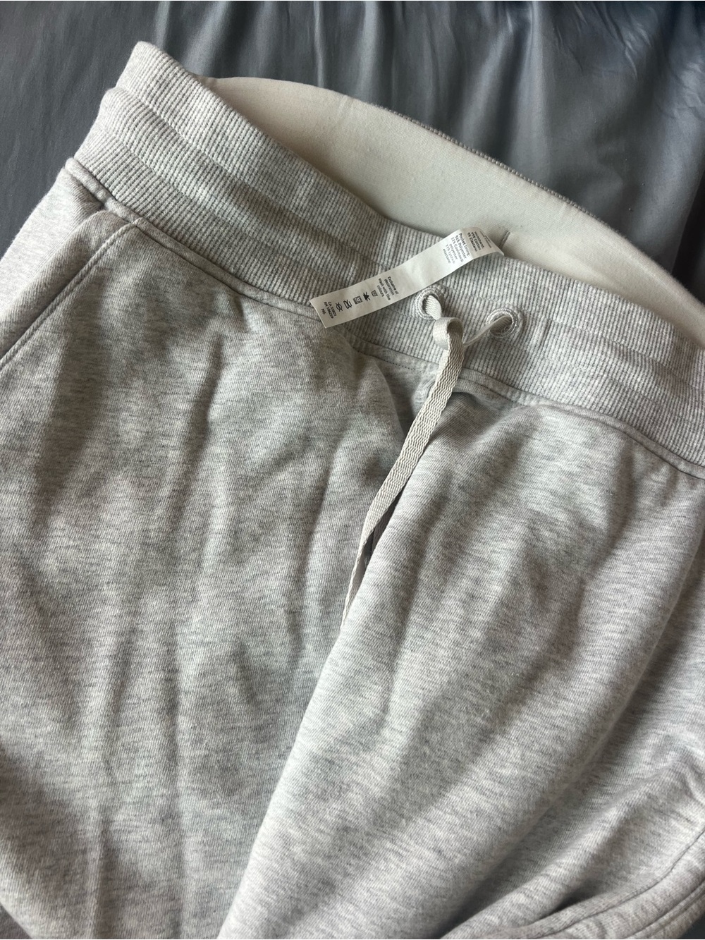 Women’s Lulu Heather Gray Drawstring Sweatpants